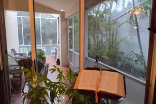 906 Dickens Pl, West Palm Beach, FL 33411 - Photo 14