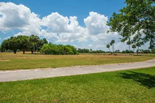 89 Crooked Tree Ln, Vero Beach, FL 32962 - Photo 24