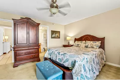 1901 Indian River Boulevard, Unit #E105, Vero Beach, FL 32960 - Photo 22