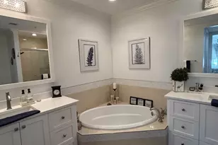 8 Harbour Isle Dr E, Fort Pierce, FL 34949 - Photo 20