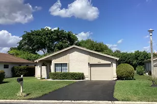 8895 Old Pine Rd, Boca Raton, FL 33433 - Photo 2