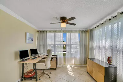 202 High Point Terrace W, Unit #A, Delray Beach, FL 33445 - Photo 8