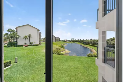 401 Ocean Bluffs Boulevard, Unit #205, Jupiter, FL 33477 - Photo 20