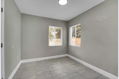 304 N 28th Street, Fort Pierce, FL 34947 - Photo 10