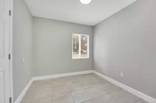 306 N 28th St, Fort Pierce, FL 34947 - Photo 12
