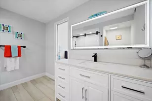 4200 N Ocean Dr Unit, Singer Island, FL 33404 - Photo 10