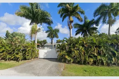 13997 76th Road N, West Palm Beach, FL 33412 - Photo 4