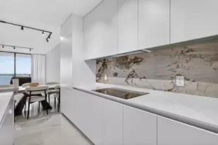 700 NE 23rd St, Miami, FL 33137 - Photo 4