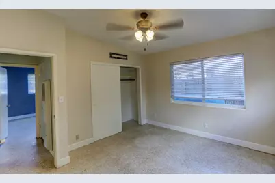 328 E Jasmine Drive, Lake Park, FL 33403 - Photo 14