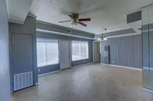 328 E Jasmine Dr, Lake Park, FL 33403 - Photo 22