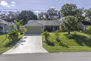 1626 SW Ruiz Terrace, Port Saint Lucie, FL 34953 - Photo 2
