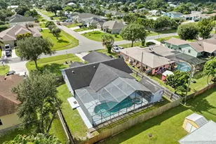 471 SE Ron Rico Terrace, Port Saint Lucie, FL 34983 - Photo 32