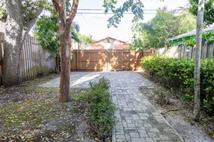 313 N M St, Lake Worth Beach, FL 33460 - Photo 4