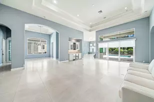 326 Charroux Dr, Palm Beach Gardens, FL 33410 - Photo 6