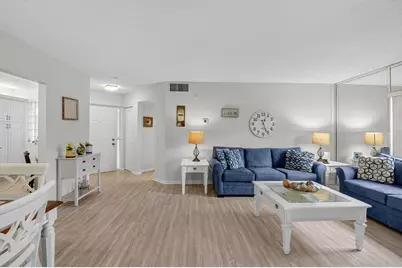 5275 Europa Drive, Unit #H, Boynton Beach, FL 33437 - Photo 6