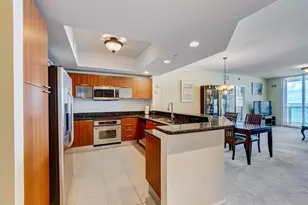 2650 Lake Shore Dr, Riviera Beach, FL 33404 - Photo 10