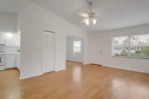 6113 Fairfield Cir, Greenacres, FL 33463 - Photo 10