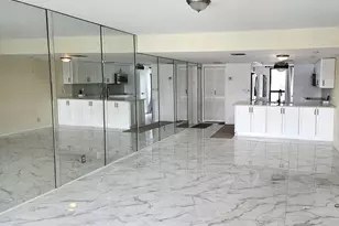 1731 Presidential Way, West Palm Beach, FL 33401 - Photo 8
