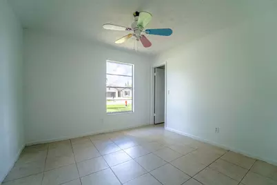 361 NW Aurora Street, Port Saint Lucie, FL 34983 - Photo 10