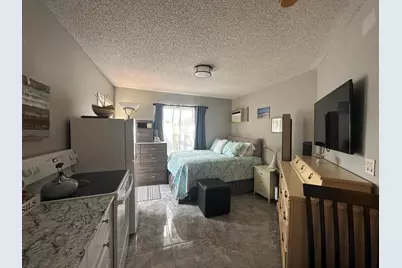 300 NE 42nd Street, Boca Raton, FL 33431 - Photo 48