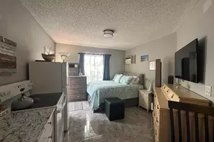 300 NE 42nd St, Boca Raton, FL 33431 - Photo 48