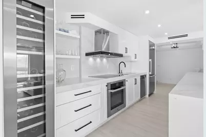 5510 N Ocean Drive, Unit #17B, Singer Island, FL 33404 - Photo 6