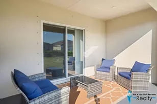 843 Persimmon Pl, Fort Pierce, FL 34981 - Photo 10