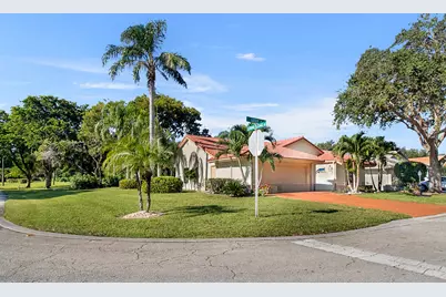 [Address not provided], Boynton Beach, FL 33436 - Photo 2