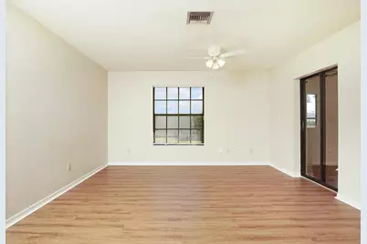 560 W Forest Trail, Vero Beach, FL 32962 - Photo 14