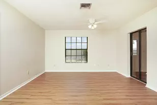 560 W Forest Trail, Vero Beach, FL 32962 - Photo 14