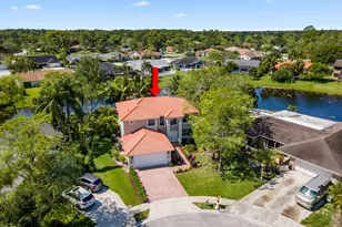 14552 Larkspur Ln, Wellington, FL 33414 - Photo 2