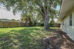 503 20th St SW, Vero Beach, FL 32962 - Photo 22