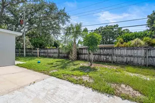 2213 2nd St SW, Vero Beach, FL 32962 - Photo 6