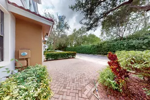 235 W Chrystie Circle, Delray Beach, FL 33484 - Photo 2
