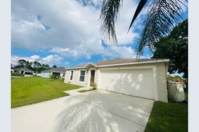 915 Braganza Avenue SE, Palm Bay, FL 32909 - Photo 2