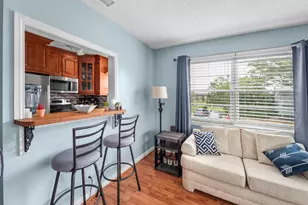 156 Berkshire Unit, West Palm Beach, FL 33417 - Photo 4