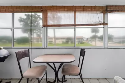 156 Berkshire, Unit #G, West Palm Beach, FL 33417 - Photo 14