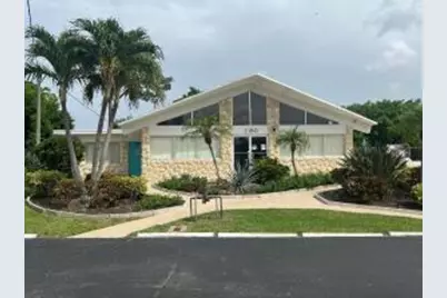 2020 Lake Osborne Drive, Unit #10, Lake Worth, FL 33461 - Photo 18