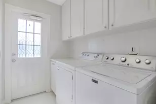 3057 E Community Dr, Jupiter, FL 33458 - Photo 14