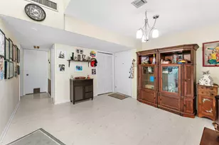 2541 Boundbrook Blvd, Palm Springs, FL 33406 - Photo 12