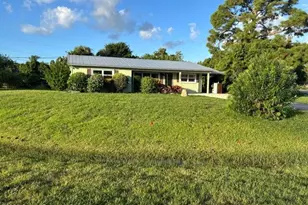 100 S Wimbrow Dr, Sebastian, FL 32958 - Photo 2