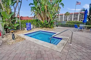 107 Half Moon Cir, Hypoluxo, FL 33462 - Photo 50