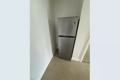 512 SW 2nd Street, Unit #A, Hallandale Beach, FL 33009 - Photo 10