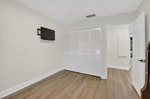 3802 Bridgewood Dr, Boca Raton, FL 33434 - Photo 26