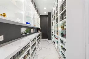 245 NE 6th Ct, Boca Raton, FL 33432 - Photo 18