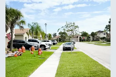 4208 Troon Place, Fort Pierce, FL 34947 - Photo 4