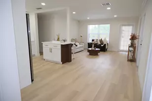 1084 SW 4th Ave, Pompano Beach, FL 33060 - Photo 8