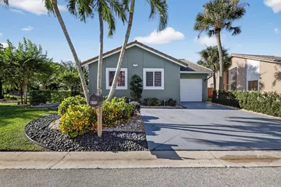 6172 97th Court S, Boynton Beach, FL 33437 - Photo 2