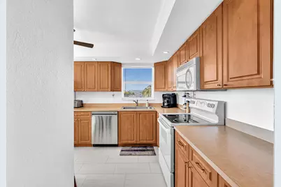 3 Colonial Club Drive, Unit #300, Boynton Beach, FL 33435 - Photo 12