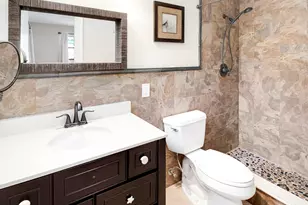 325 SE 10th Ct, Deerfield Beach, FL 33441 - Photo 14